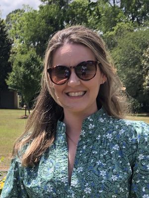 Andrea, 39