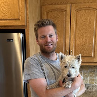 Tanner, 32