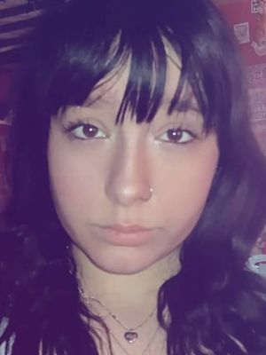 Alayna, 22