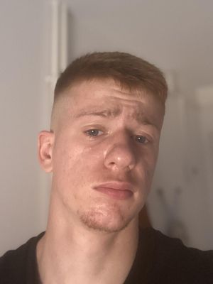 Alex, 22