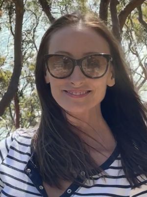 Veronica, 50
