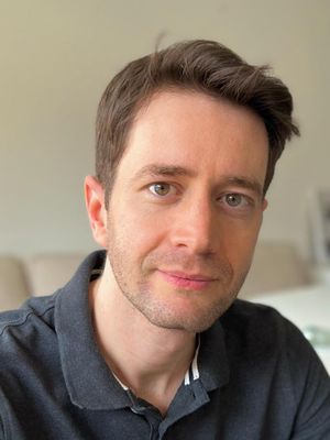Boris, 33