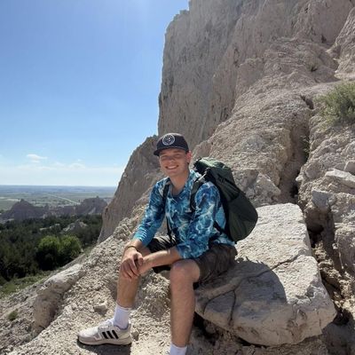 Logan, 22