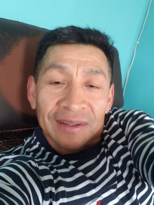 Gil, 52