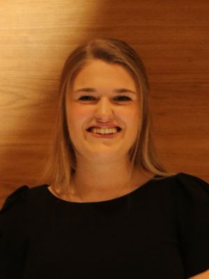 Hallie, 22