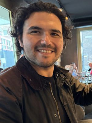 Cristian, 29