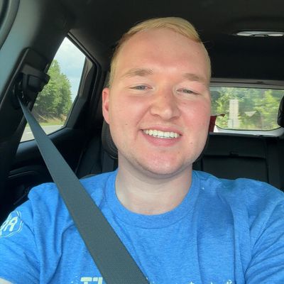 John, 27