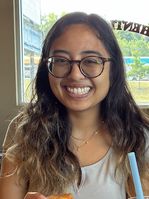 Therese, 25
