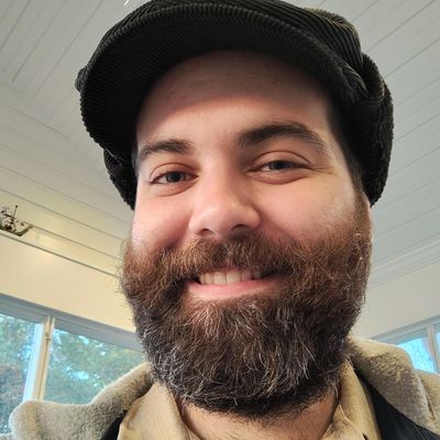 Nicholas, 28
