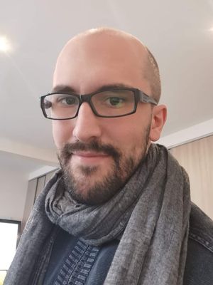 Mathieu, 32