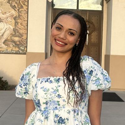 Zana, 24