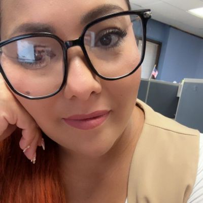Diana, 37