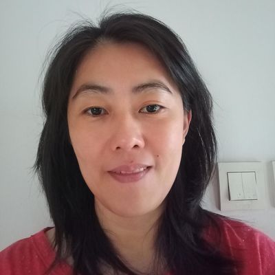 Yuliana, 43