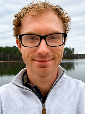 Alex, 26
