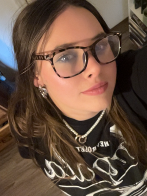 Hannah, 23