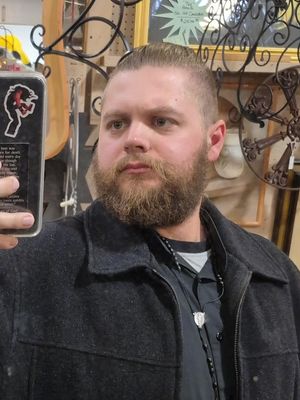 Jesse, 32