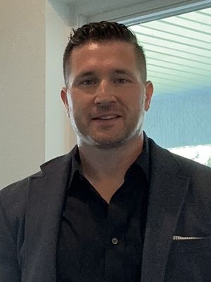 Joe, 41