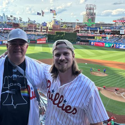 Joe, 32