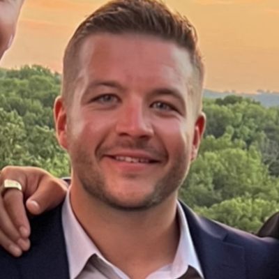 James, 30