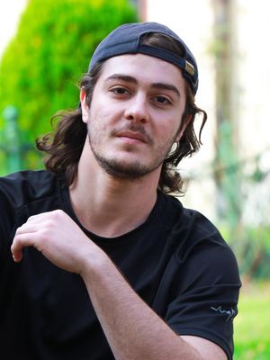 Ramin, 23