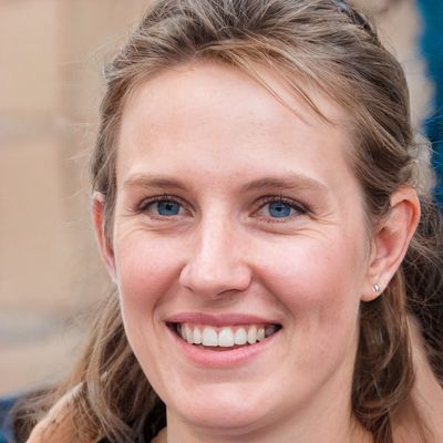 Megan, 47