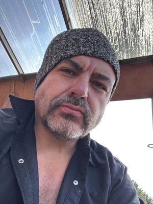 Jose, 48