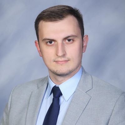 Justin, 30