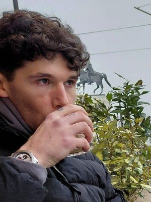 Peter, 30