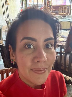Noelia, 38