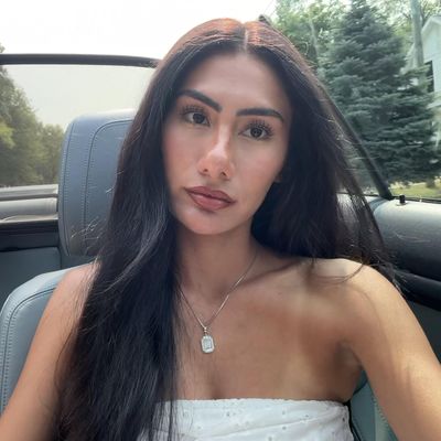 Nancy, 24