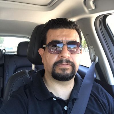 Lalo, 51