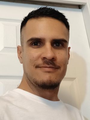 Daniel, 33