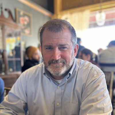 Alex, 52