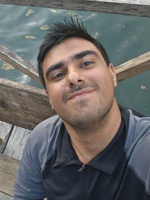 Jose, 28