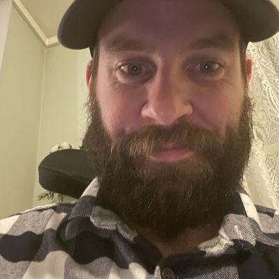 Matthew, 32