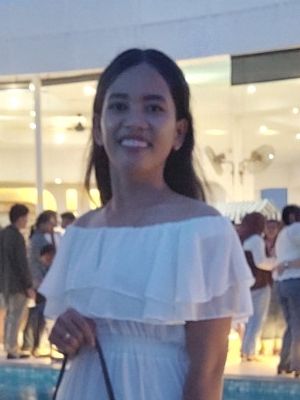 Indah, 31