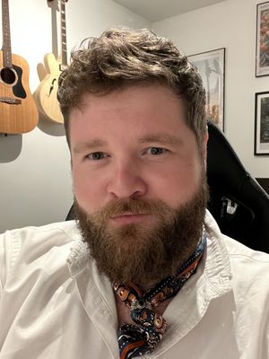 Luiz, 31