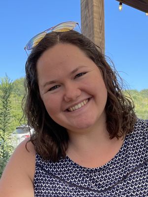 Marion, 24