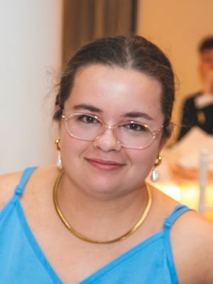 Renee, 26
