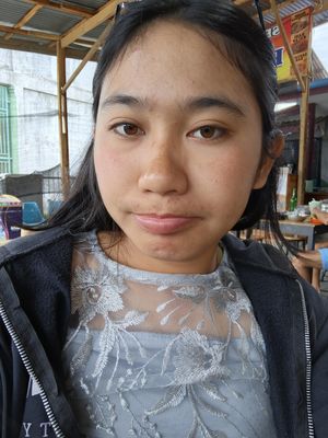 Sri, 19