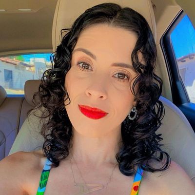 Ana Carolina, 37