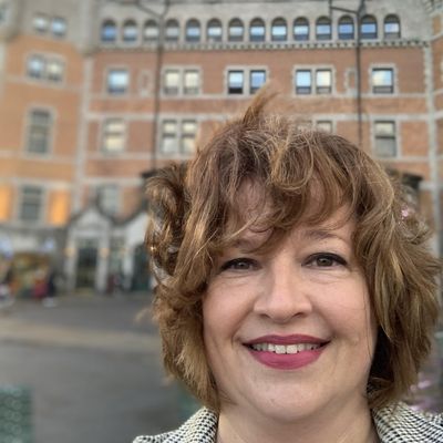 Katie, 54
