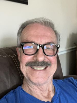 Tom, 70
