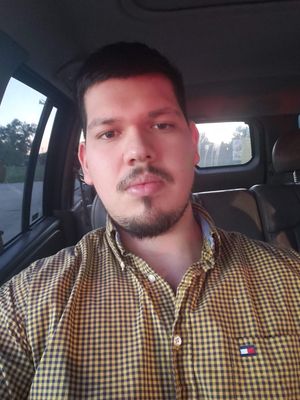 Adan, 32