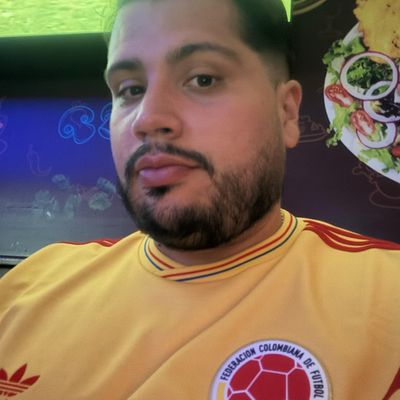 Daniel, 36