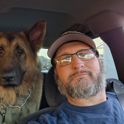 Tony, 40