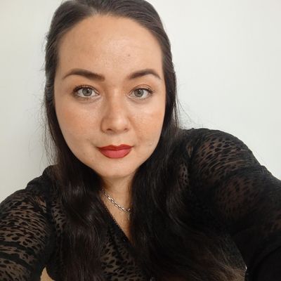 Gianna, 32