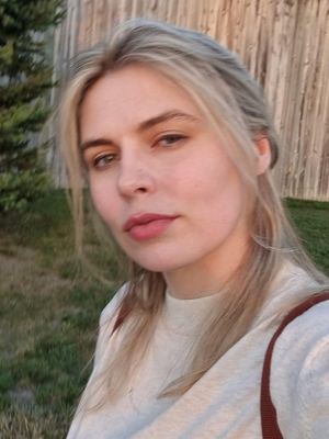 Beth, 41