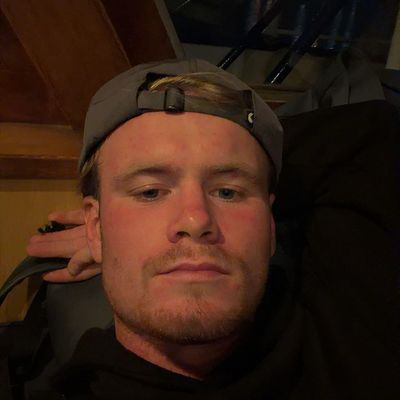 Reggie, 21