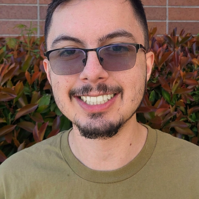 Sergio, 23